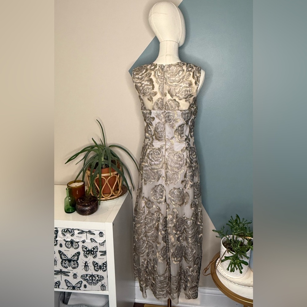 Hitherto Metallic Floral Embroidered Dress Gold Silver Fit Flare USA Made Sz 6 - Picture 5 of 13